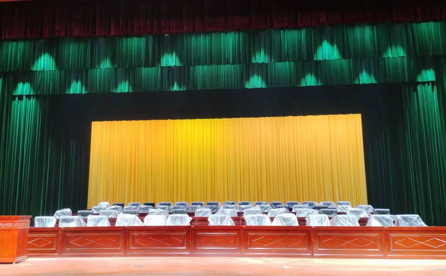 Juancheng Grand Theatre and Integrated Media Centre — venue view 3